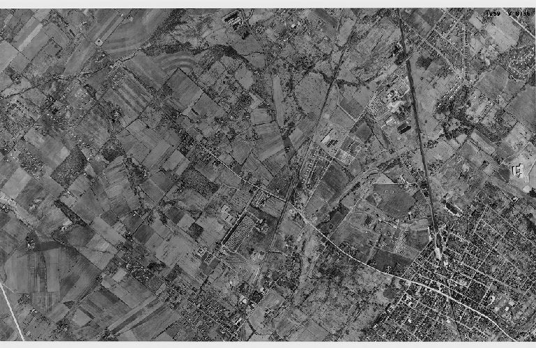 Aerial Photo 9-8136, Aerial Photographs of the Delaware Valley