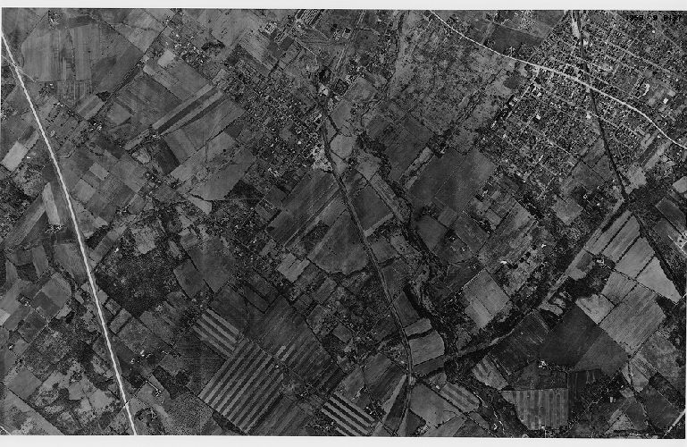 Aerial Photo 9-8137, Aerial Photographs of the Delaware Valley