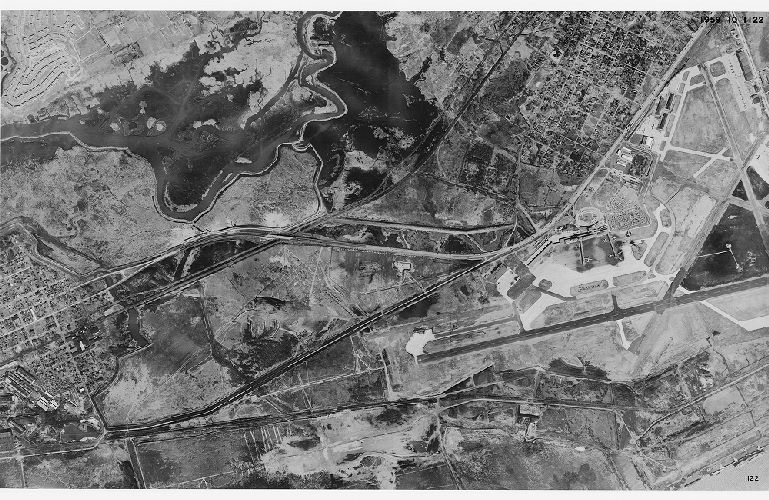 Aerial Photo 10-1122, Aerial Photographs of the Delaware Valley