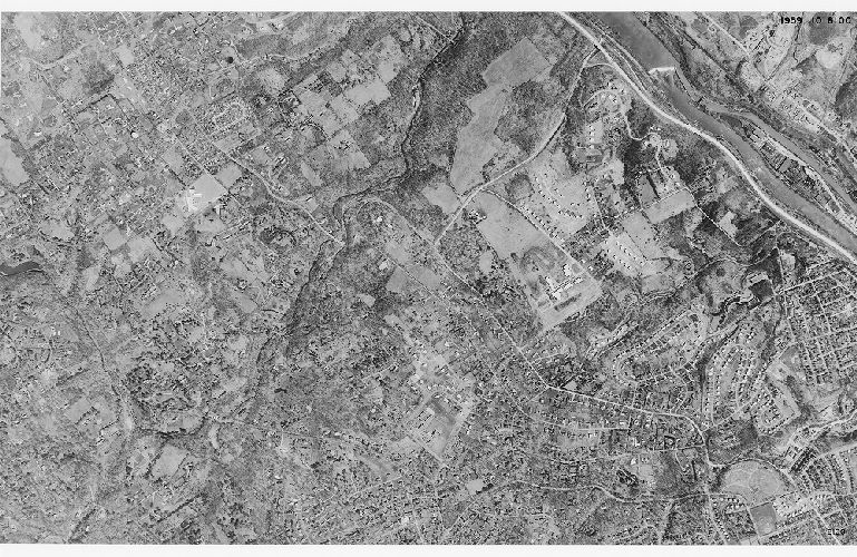Aerial Photo 10-8100, Aerial Photographs of the Delaware Valley