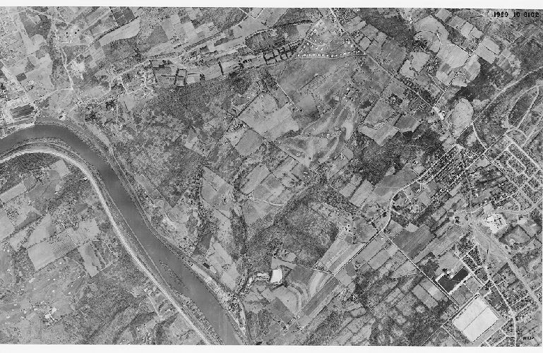 Aerial Photo 10-8102, Aerial Photographs of the Delaware Valley