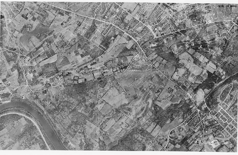 Aerial Photo 10-8103, Aerial Photographs of the Delaware Valley