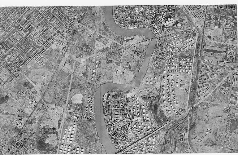 Aerial Photo 11-678, Aerial Photographs of the Delaware Valley