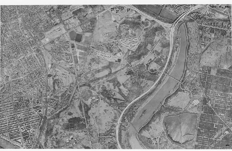 Aerial Photo 11-682, Aerial Photographs of the Delaware Valley