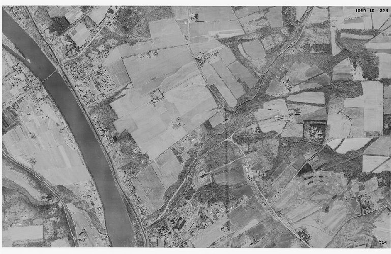 Aerial Photo 19-324, Aerial Photographs of the Delaware Valley