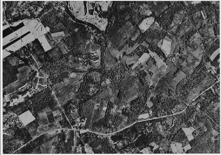 Aerial Photo A25 B32, Aerial Photographs of the Delaware Valley