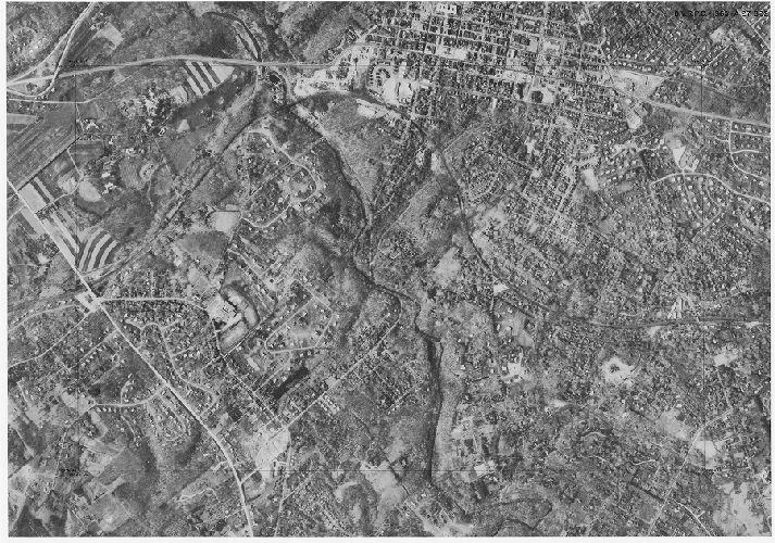 Aerial Photo A27 B32, Aerial Photographs of the Delaware Valley