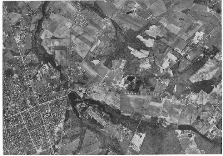 Aerial Photo A34 B24, Aerial Photographs of the Delaware Valley