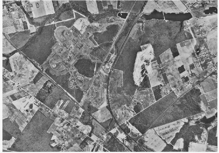 Aerial Photo A40 B21, Aerial Photographs of the Delaware Valley