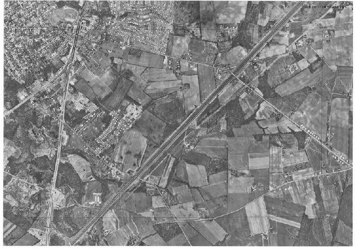 Aerial Photo A44 B43, Aerial Photographs of the Delaware Valley