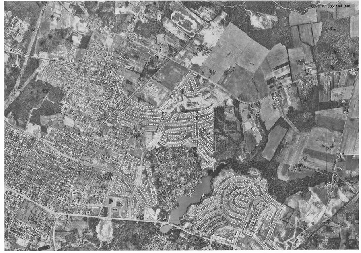 Aerial Photo A44 B46, Aerial Photographs of the Delaware Valley
