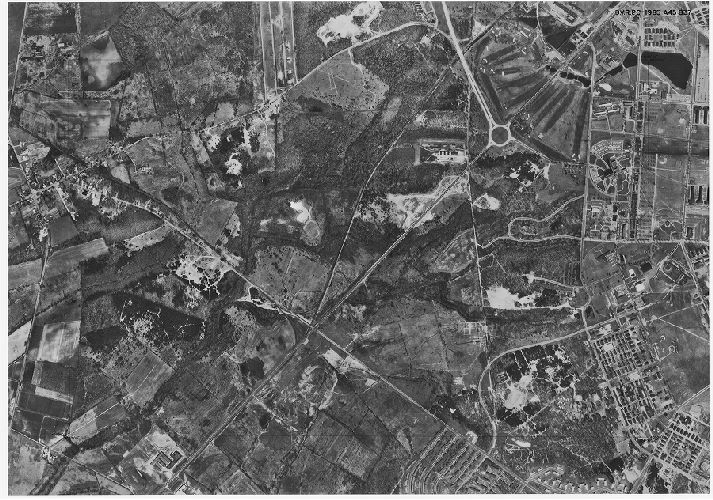 Aerial Photo A45 B37, Aerial Photographs of the Delaware Valley