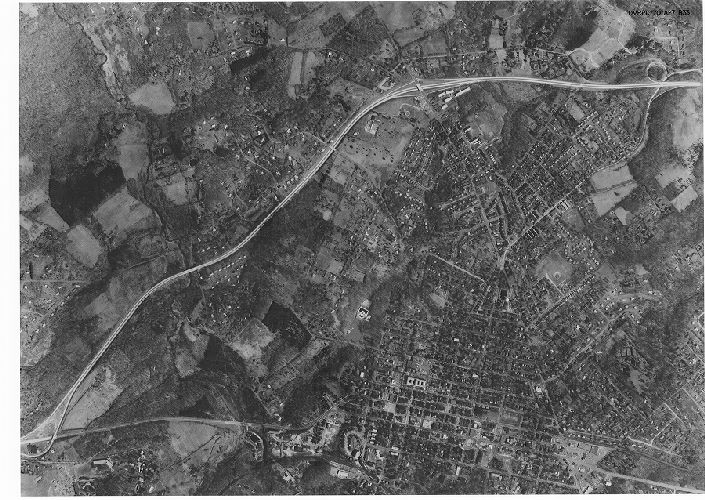 Aerial Photo A27 B33, Aerial Photographs of the Delaware Valley