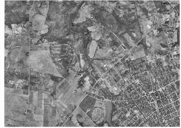 Aerial Photo A33 B24, Aerial Photographs of the Delaware Valley