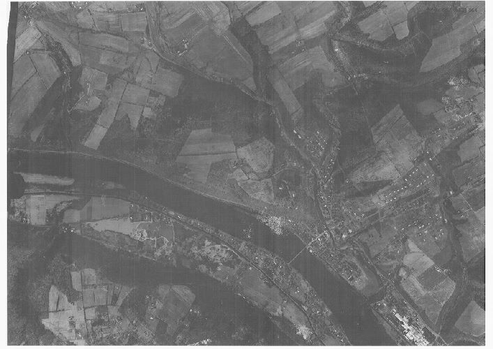 Aerial Photo A34 B64, Aerial Photographs of the Delaware Valley