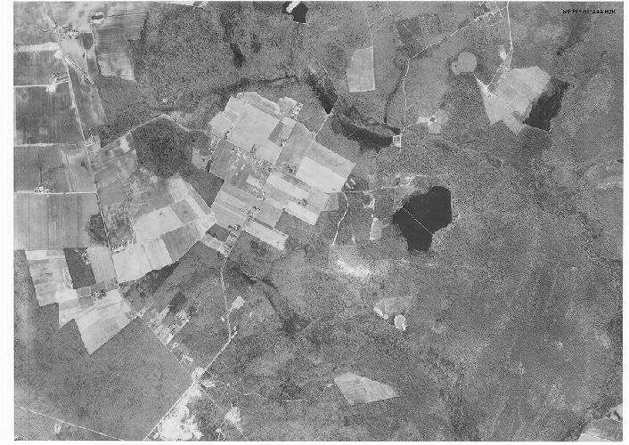 Aerial Photo A44 B28, Aerial Photographs of the Delaware Valley