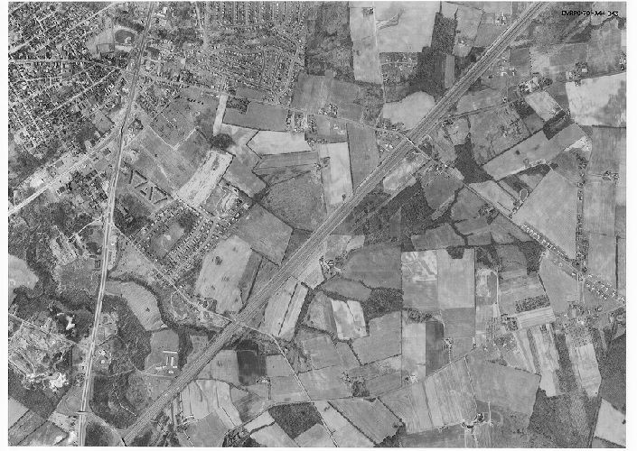 Aerial Photo A44 B43, Aerial Photographs of the Delaware Valley