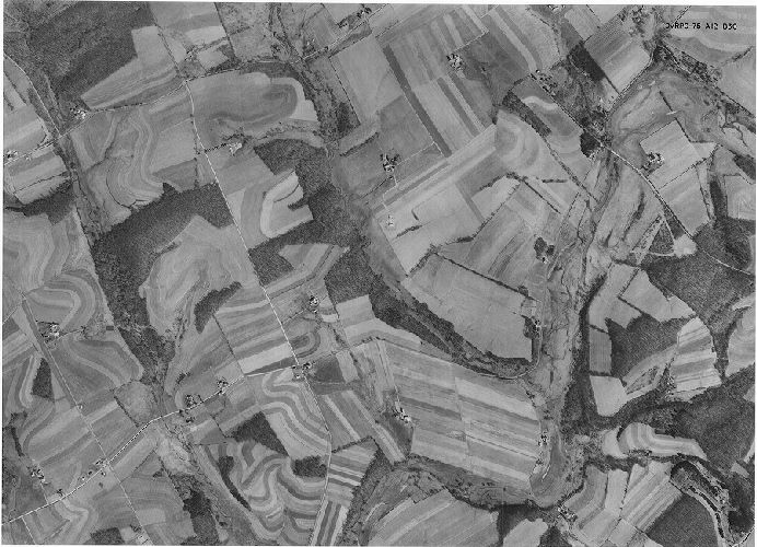 Aerial Photo A12 B30, Aerial Photographs of the Delaware Valley