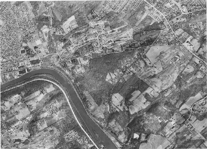 Aerial Photo A30 B40, Aerial Photographs of the Delaware Valley