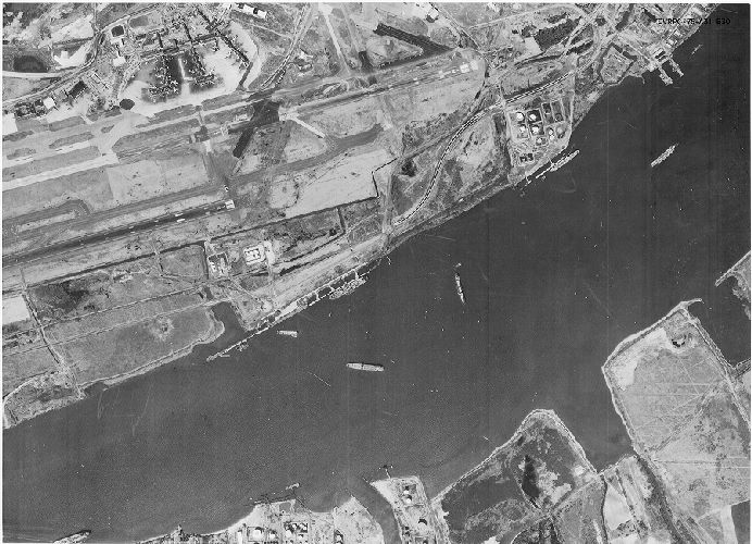 Aerial Photo A31 B30, Aerial Photographs of the Delaware Valley
