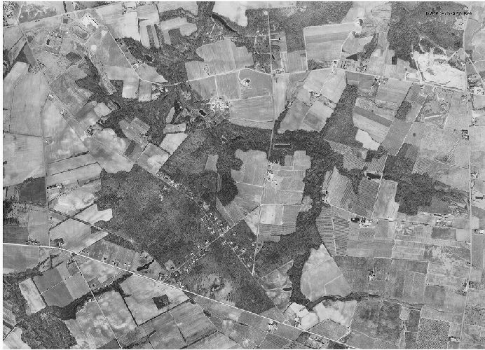 Aerial Photo A32 B24, Aerial Photographs of the Delaware Valley