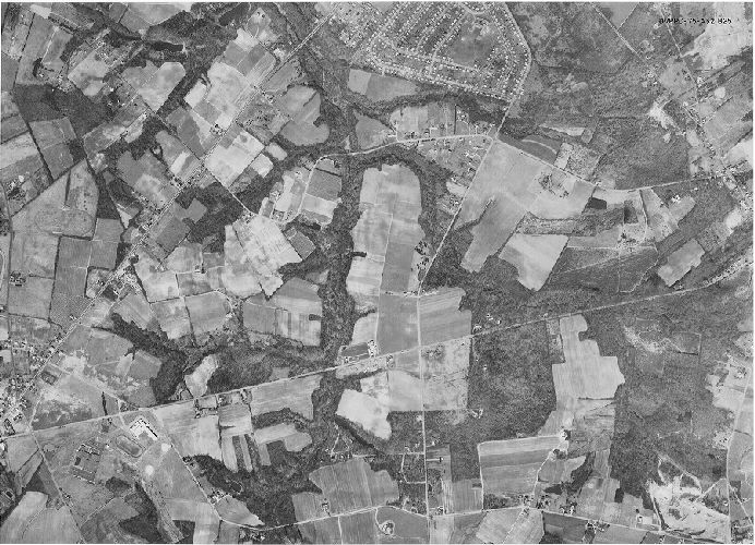 Aerial Photo A32 B25, Aerial Photographs of the Delaware Valley