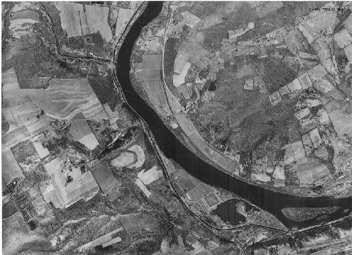 Aerial Photo A32 B64, Aerial Photographs of the Delaware Valley