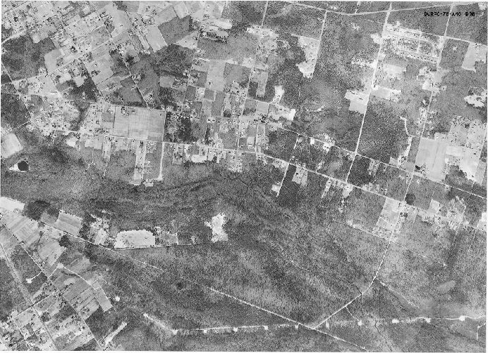 Aerial Photo A40 B25, Aerial Photographs of the Delaware Valley