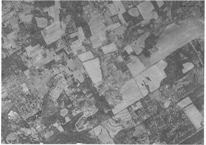 Aerial Photo A24 B32, Aerial Photographs of the Delaware Valley