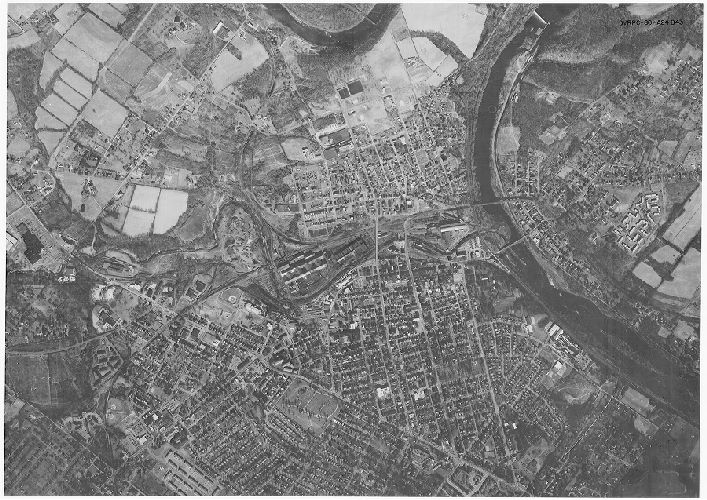 Aerial Photo A24 B43, Aerial Photographs of the Delaware Valley
