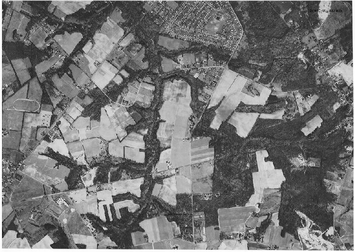 Aerial Photo A32 B25, Aerial Photographs of the Delaware Valley