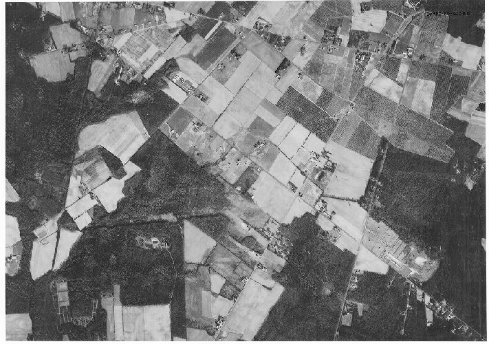 Aerial Photo A33 B18, Aerial Photographs of the Delaware Valley