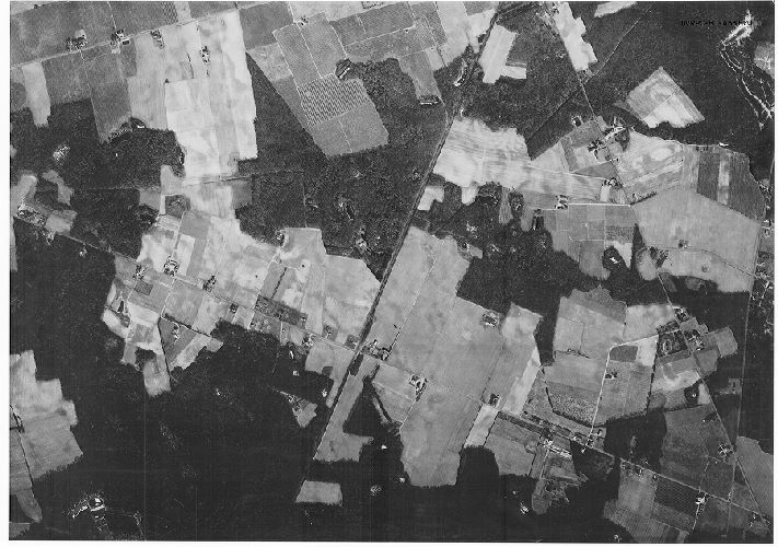 Aerial Photo A33 B20, Aerial Photographs of the Delaware Valley