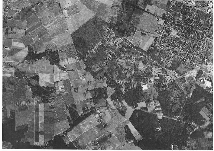 Aerial Photo A33 B22, Aerial Photographs of the Delaware Valley