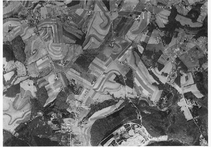Aerial Photo A9 B24, Aerial Photographs of the Delaware Valley