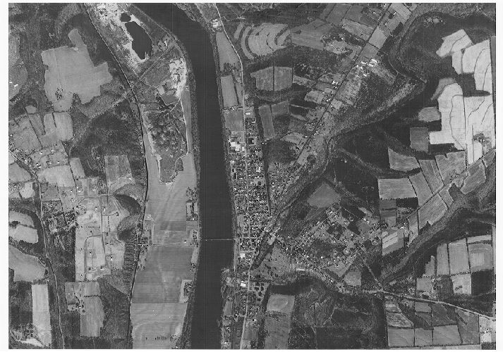Aerial Photo A35 B62, Aerial Photographs of the Delaware Valley