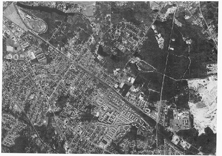 Aerial Photo A37 B28, Aerial Photographs of the Delaware Valley