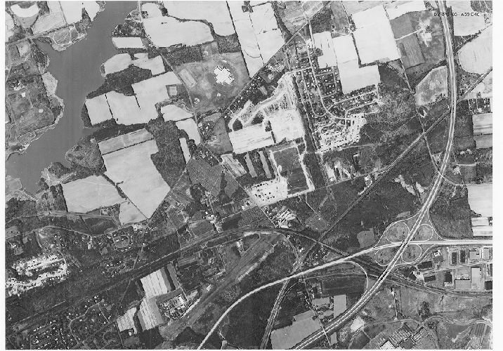 Aerial Photo A39 B46, Aerial Photographs of the Delaware Valley