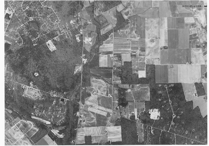 Aerial Photo A43 B28, Aerial Photographs of the Delaware Valley