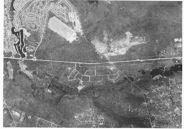 Aerial Photo A44 B31, Aerial Photographs of the Delaware Valley