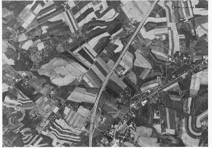 Aerial Photo A12 B25, Aerial Photographs of the Delaware Valley