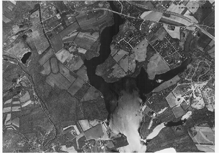 Aerial Photo A19 B40, Aerial Photographs of the Delaware Valley