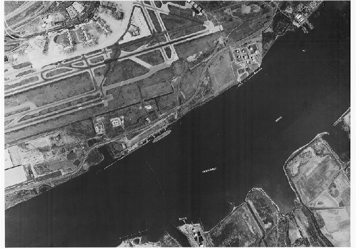 Aerial Photo A31 B30, Aerial Photographs of the Delaware Valley