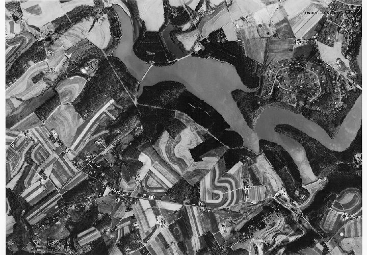 Aerial Photo A11 B27, Aerial Photographs of the Delaware Valley