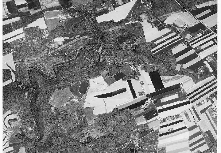 Aerial Photo A13 B33, Aerial Photographs of the Delaware Valley