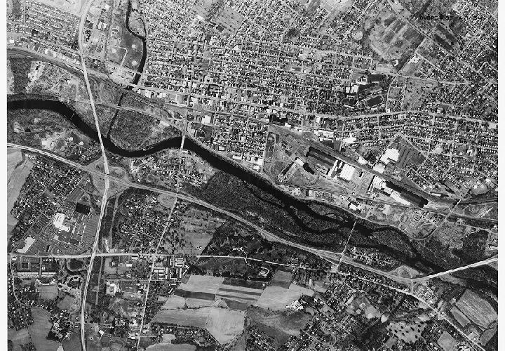 Aerial Photo A21 B48, Aerial Photographs of the Delaware Valley