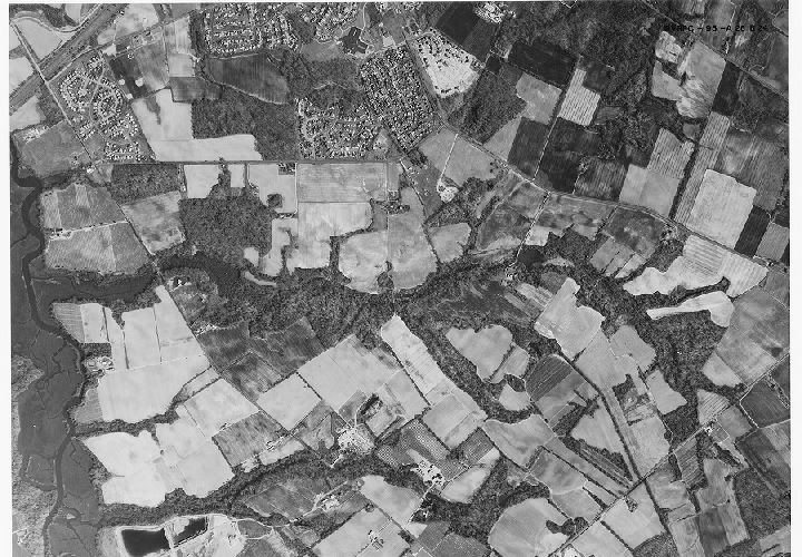 Aerial Photo A28 B24, Aerial Photographs of the Delaware Valley