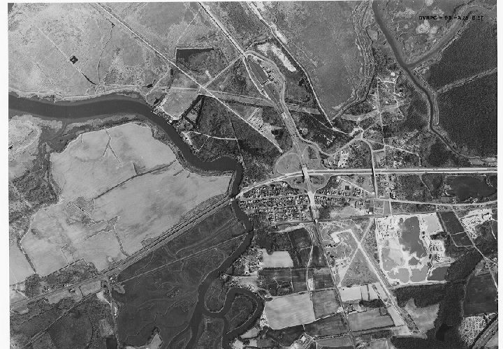 Aerial Photo A28 B27, Aerial Photographs of the Delaware Valley