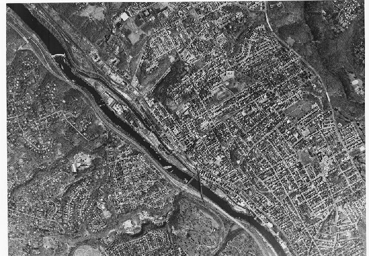 Aerial Photo A31 B38, Aerial Photographs of the Delaware Valley