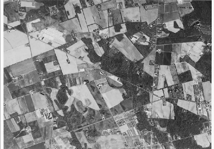 Aerial Photo A32 B19, Aerial Photographs of the Delaware Valley